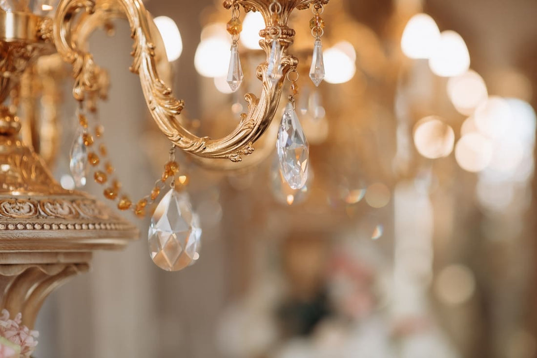 Cum să îți personalizezi candelabrul în funcție de stilul de design interior: Modern, vintage, industrial
