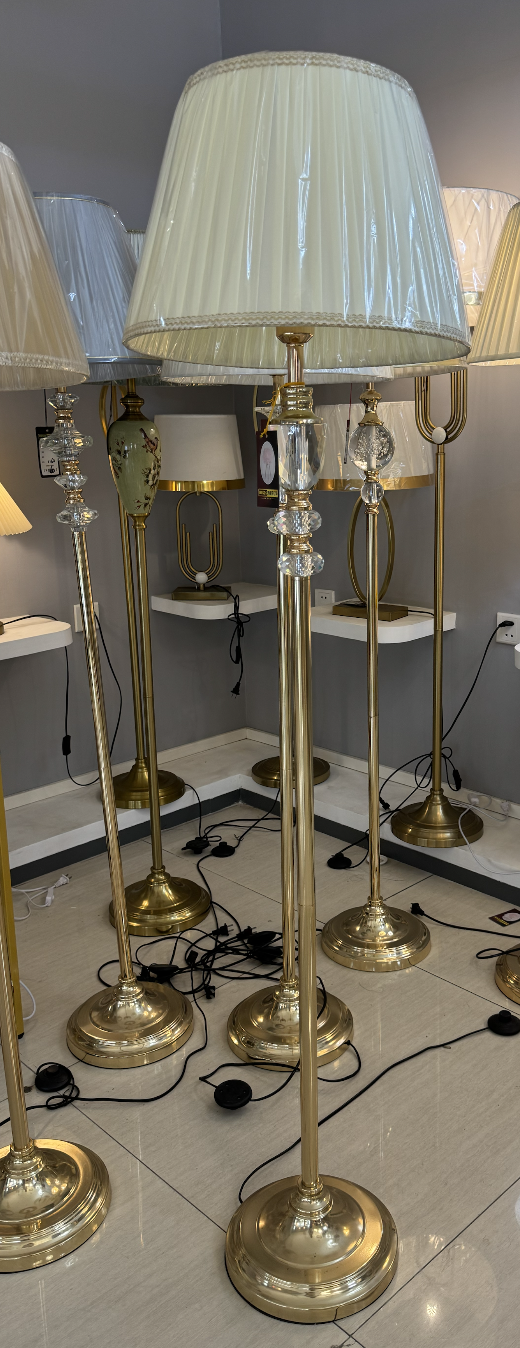 Lampadar LP215WH, 1x E27, 160cm, Alb si Auriu Veioze & Lampadare Default Title Alessandro Design
