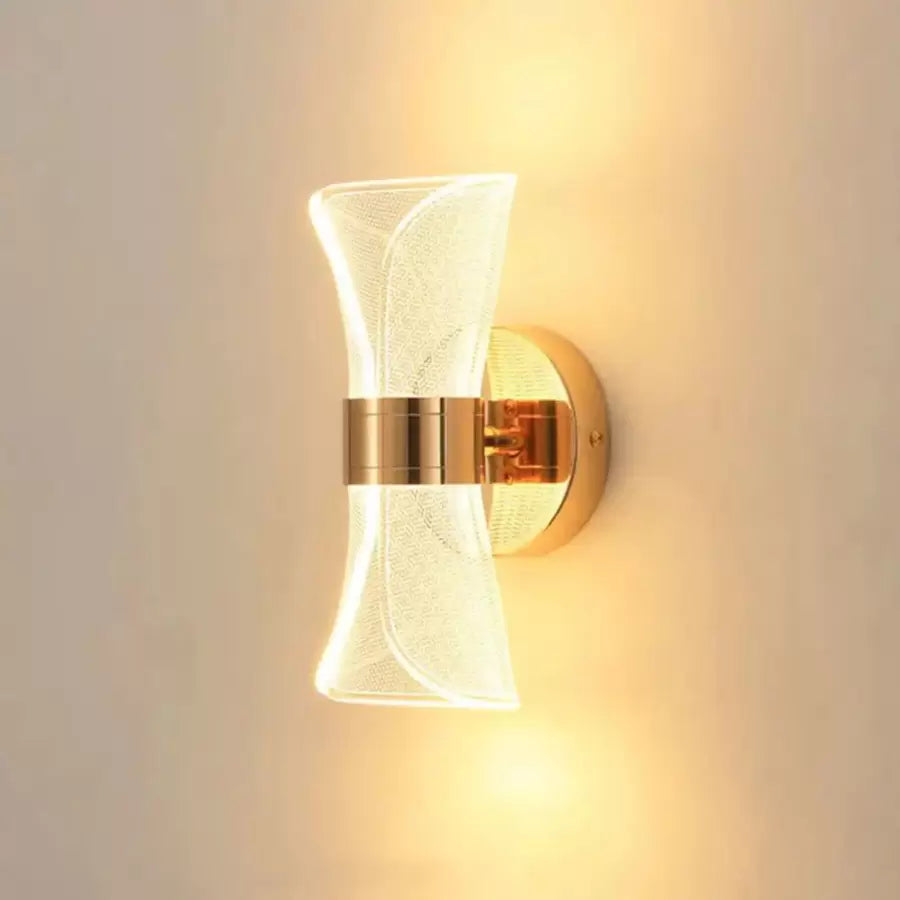 Callum 7W Gold LED Wall Light Indoor Wall Lights Default Title Alessandro Design
