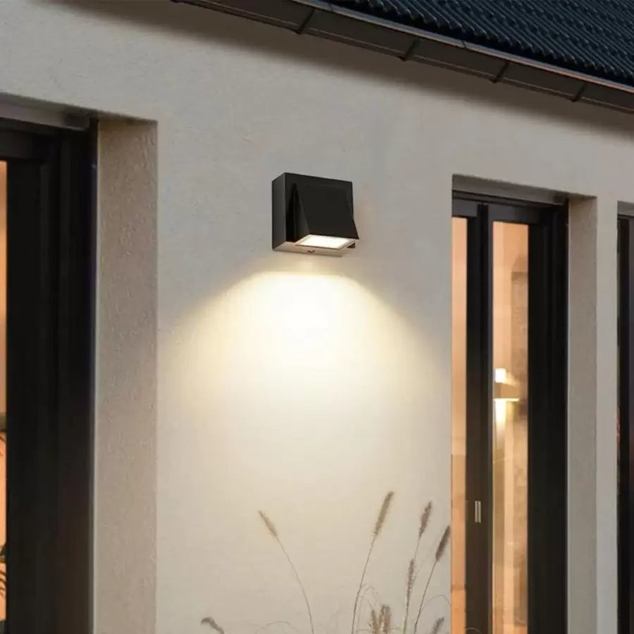 Exterior LED Matthias 5W Black Warm Light Outdoor Wall Lamp Default Title Alessandro Design